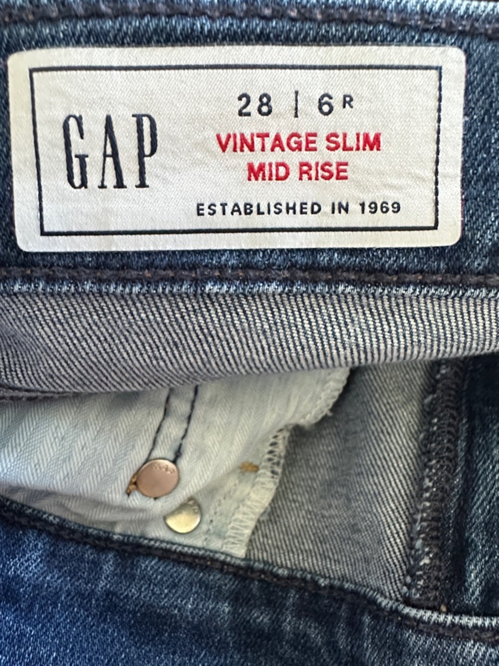 Gap Women’s Vintage Slim Mid Rise Straight-Leg Blue Jeans Crop Size 28 6 Regular - Picture 4 of 6